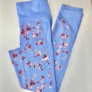 Fabletics HighWaisted Motion365 Colorblock 7/8 Leggings Sz XS Crystal Blue Bloom